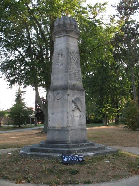 Bundesdenkmal des Bundes deutscher Radfahrer, Bad Schmiedeberg, N51.682381, E12.729858.JPG