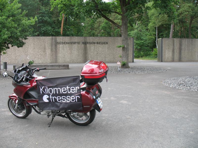 Gedenkstätte Bergen-Belsen, N52.757912, E9.911753.JPG