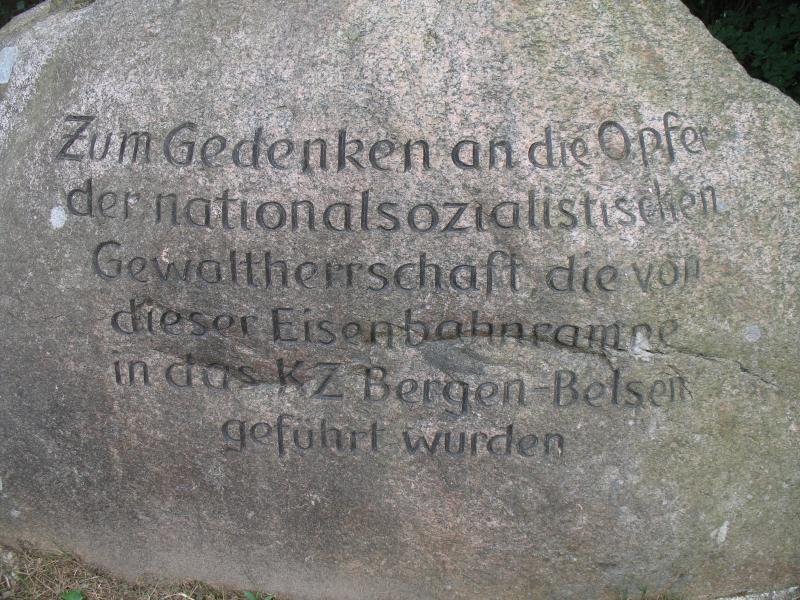 Gedenkort Waggon, Bergen-Belsen_3.JPG