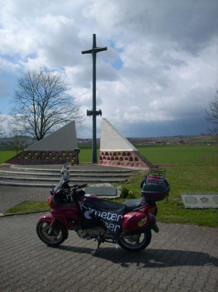 Feld des Jammers. Bretzenheim_N49.869788, E7.889629 .JPG