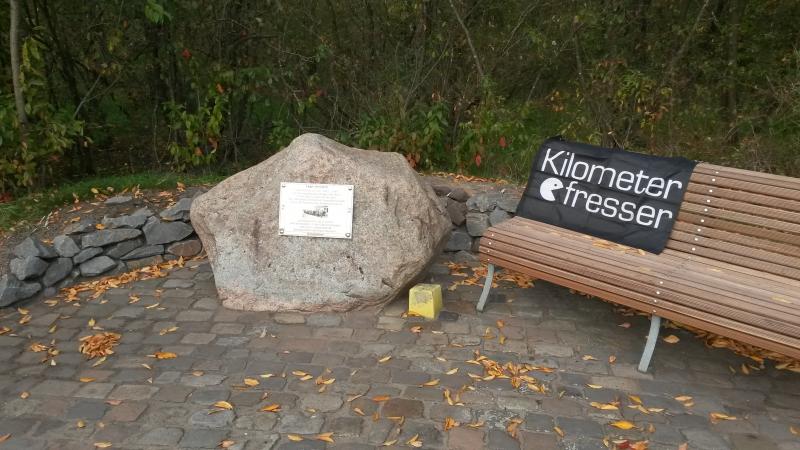 Gedenkstein Kriegsgefangenenlager Herzford, Lingen-Lohne, N52.481647, E7.263021.jpg