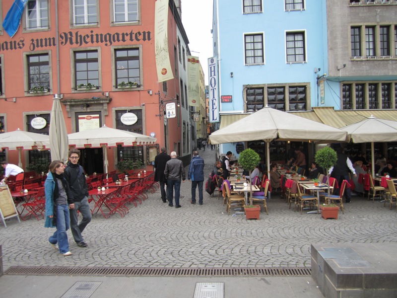 essen im Löwenbrau unten am Rhein