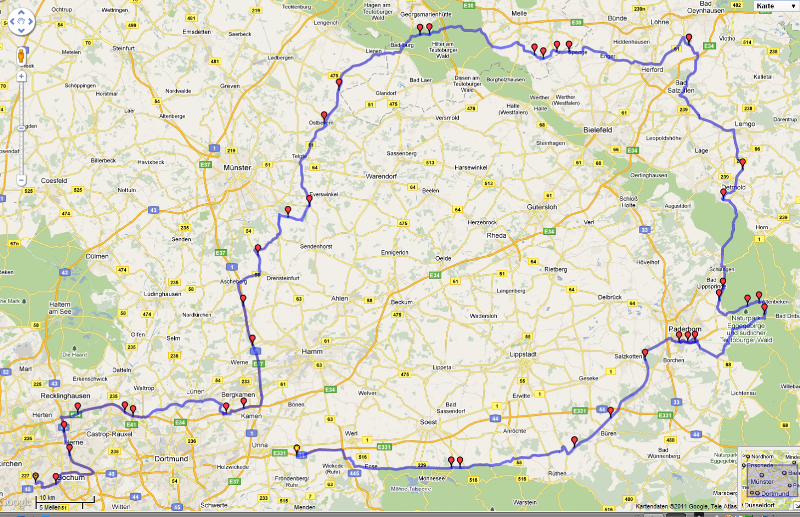 423 km etwas länger geworden, wegen "Kartoffelhaus-Umweg" :) das wird übrigens jetzt einn geflügeltes Wort, so wie "Mitte-Durchfahrer"