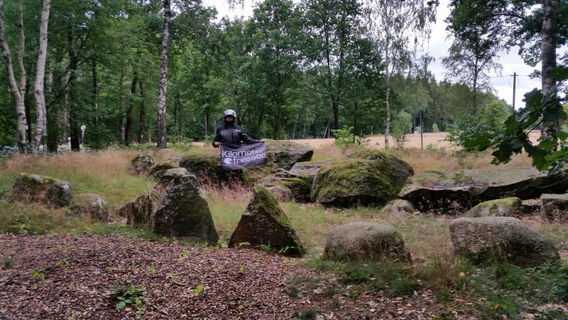 Großsteingrab bei den Düvelskuhlen , N52.814774, 7.483931 (2).jpg