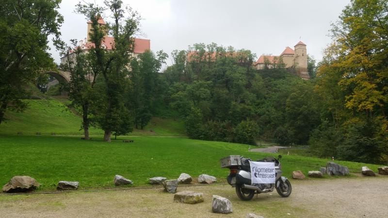 CZ, Brünn, Burg Veveri (Eichhorn) 20170925 49.25548 16.46176.jpg