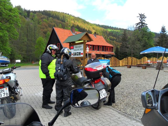 auf zur Heimfahrt......mit Bianca,Steffi und Uli.......