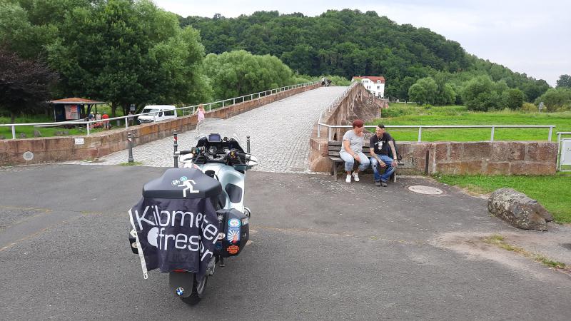 Brücke der Einheit (1).jpg