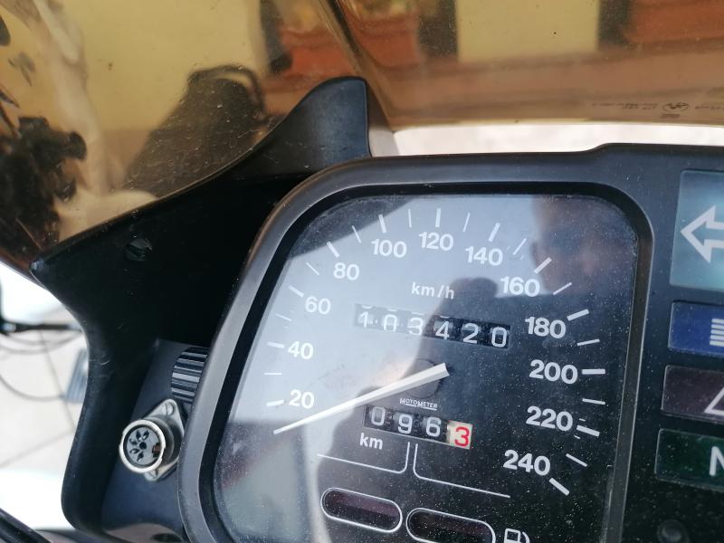 BMW K75 ist bei 103420 Km, der Sommer kommt.