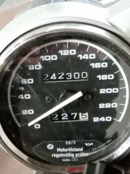 Tacho.jpg