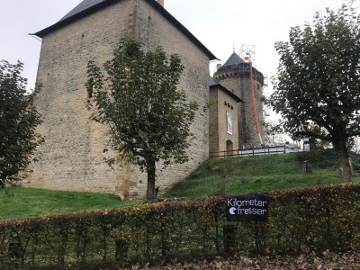 Château de Malbrouck bei Schengen.jpg
