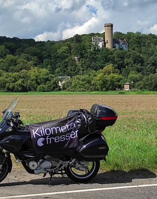 Blick auf Schloß Dehrn