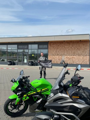 IMG-20240414-WA0024.jpg (446.56 KiB) 1522 mal betrachtet Zweierlei