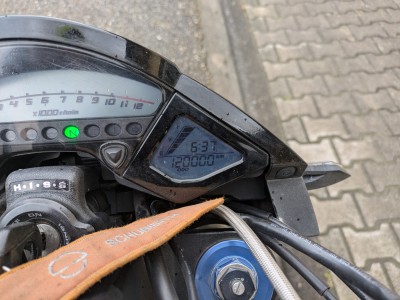 CB1000-2024.jpg