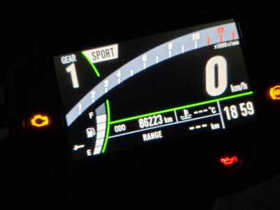 inbound1510806582439166172.jpg (302.97 KiB) 3670 mal betrachtet Mein Kilometerstand gestern - Danke für die Aufnahme - mein Motorrad ist eine Kawasaki Z900 <br />Lg Charlotte
