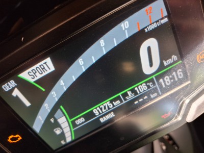 Kilometerstand  25.5.26 91275 km