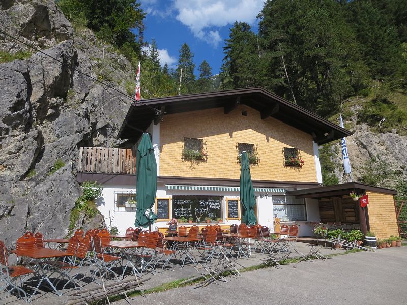 Gaichtpass-Stube.JPG