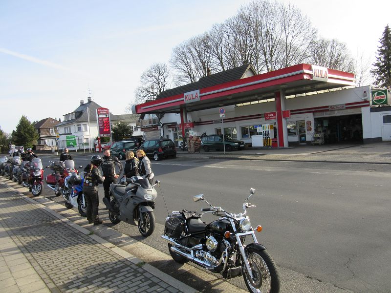 Demo gegen Streckensperrung (2).JPG