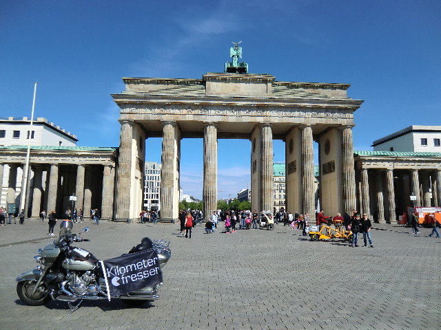 70. Brandenburger Tor-Berlin.jpg
