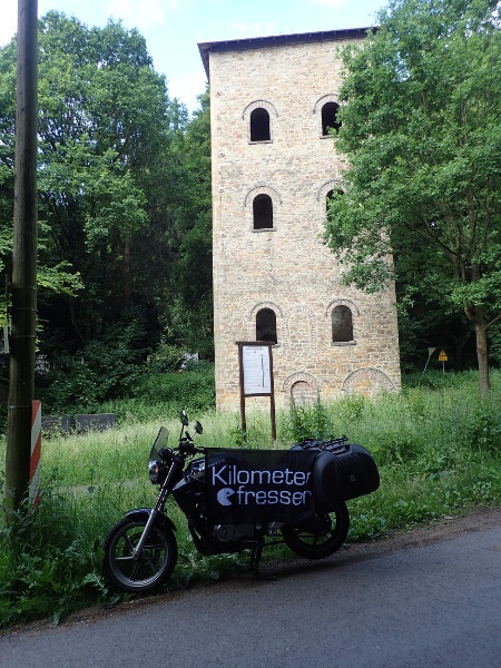 Malakoffturm Zeche Brockhauser Tiefbau.JPG
