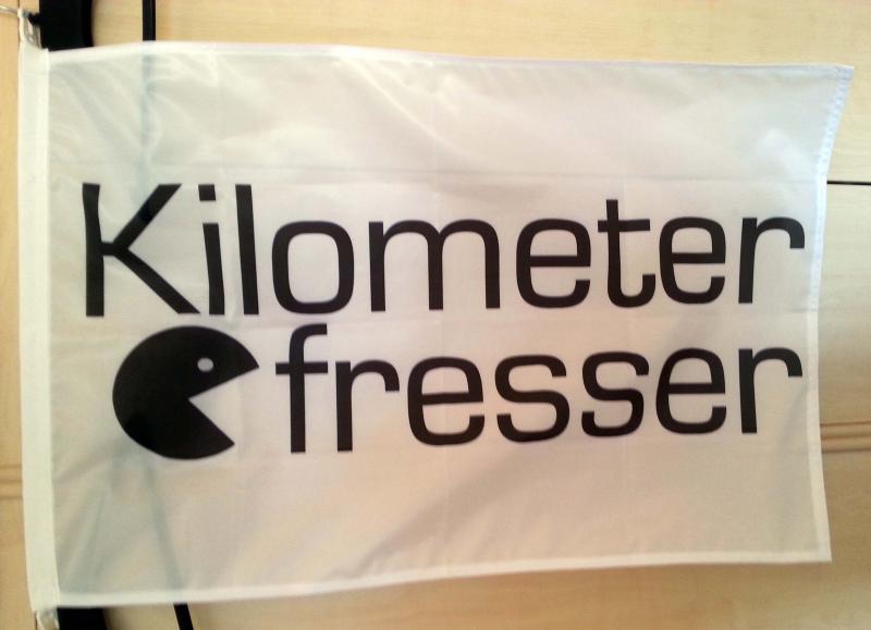 Kilometerfresser-Flagge 90 x 60 cm weiss